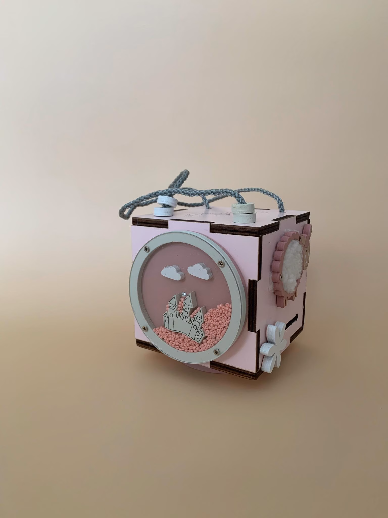 Roosa tegevuskuubik - busy cube - Image 3