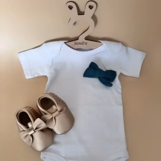 Komplekt beebitüdrukule sinise lipsuga