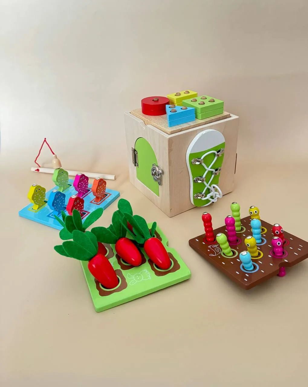 Montessori puidust sorter - motoorikakeskus 9 in 1 - Image 3