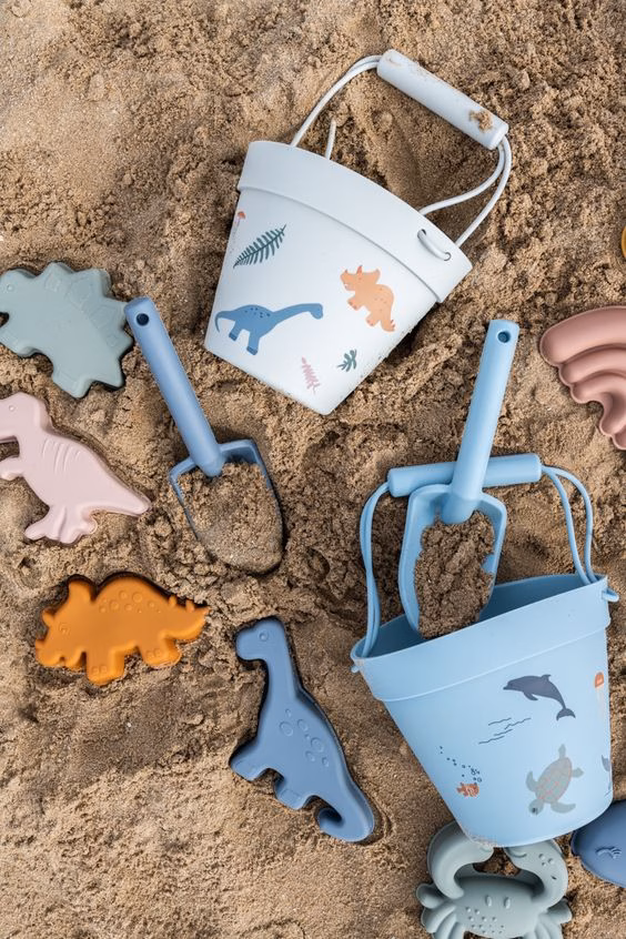 Laste silikoonist liivakomplekt "Dinosaurused"