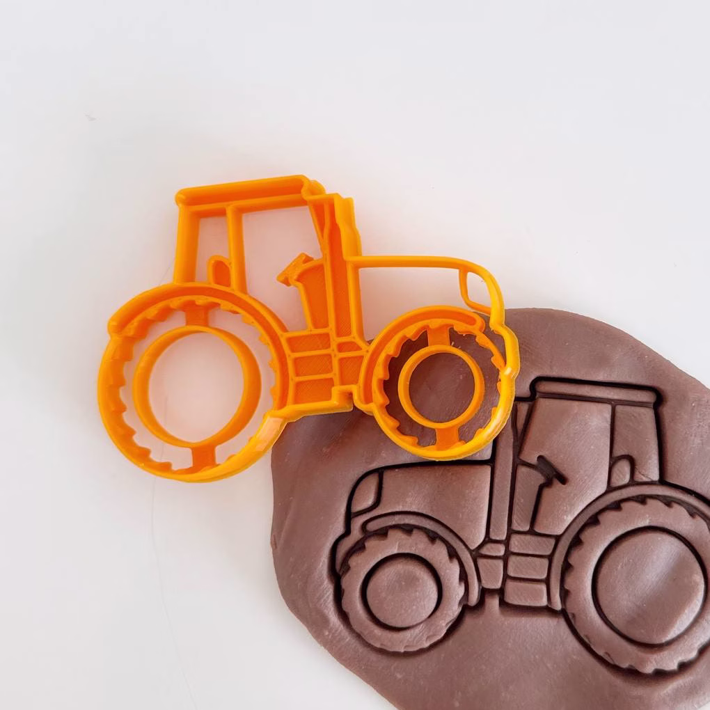 TipTip modelling-dough mould – Tractor
